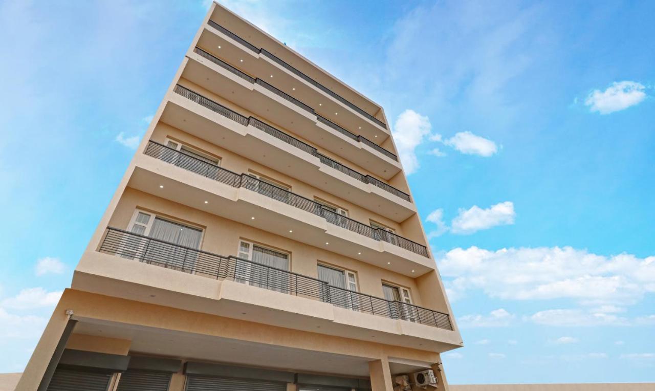Treebo Kamron Regency Sector 80 Hotel Mohali Exterior photo